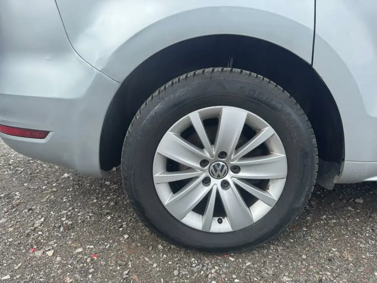 2015-volkswagen-sharan-20tdi-se-140ps-bluemotion-tech-ss-big-28