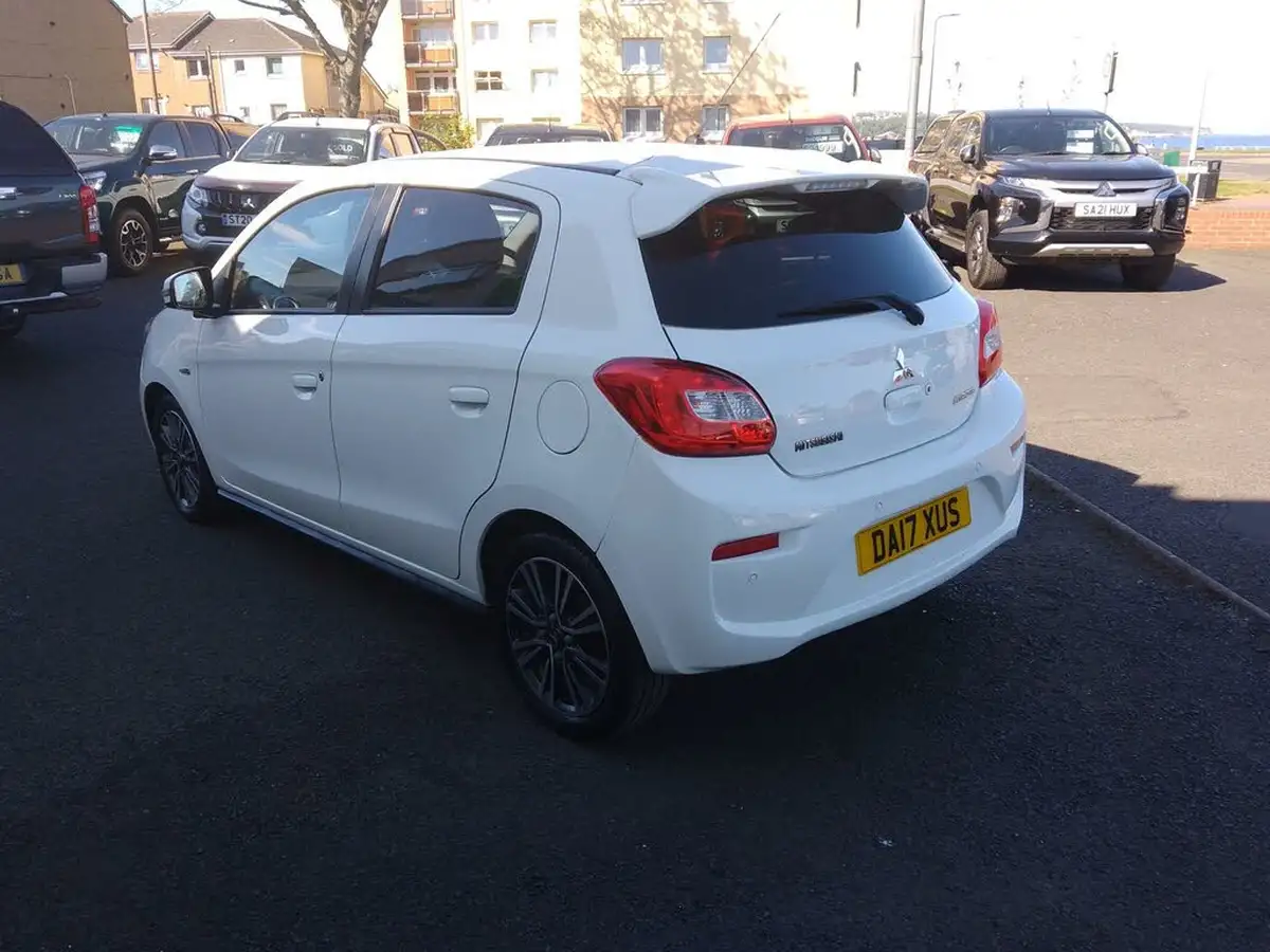 2017-mitsubishi-mirage-12-juro-cvt-big-8