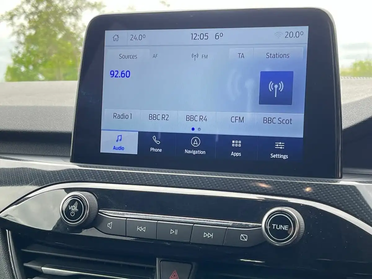 2022-ford-kuga-15t-st-line-edition-big-9