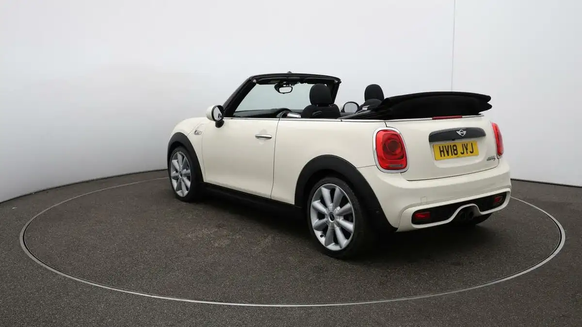2018-mini-cooper-20-cooper-s-series-ii-ss-convertible-2d-big-63