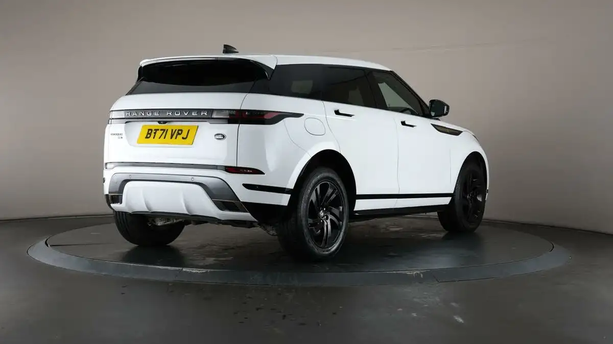 2022-land-rover-range-rover-evoque-15-p300e-r-dynamic-s-big-70