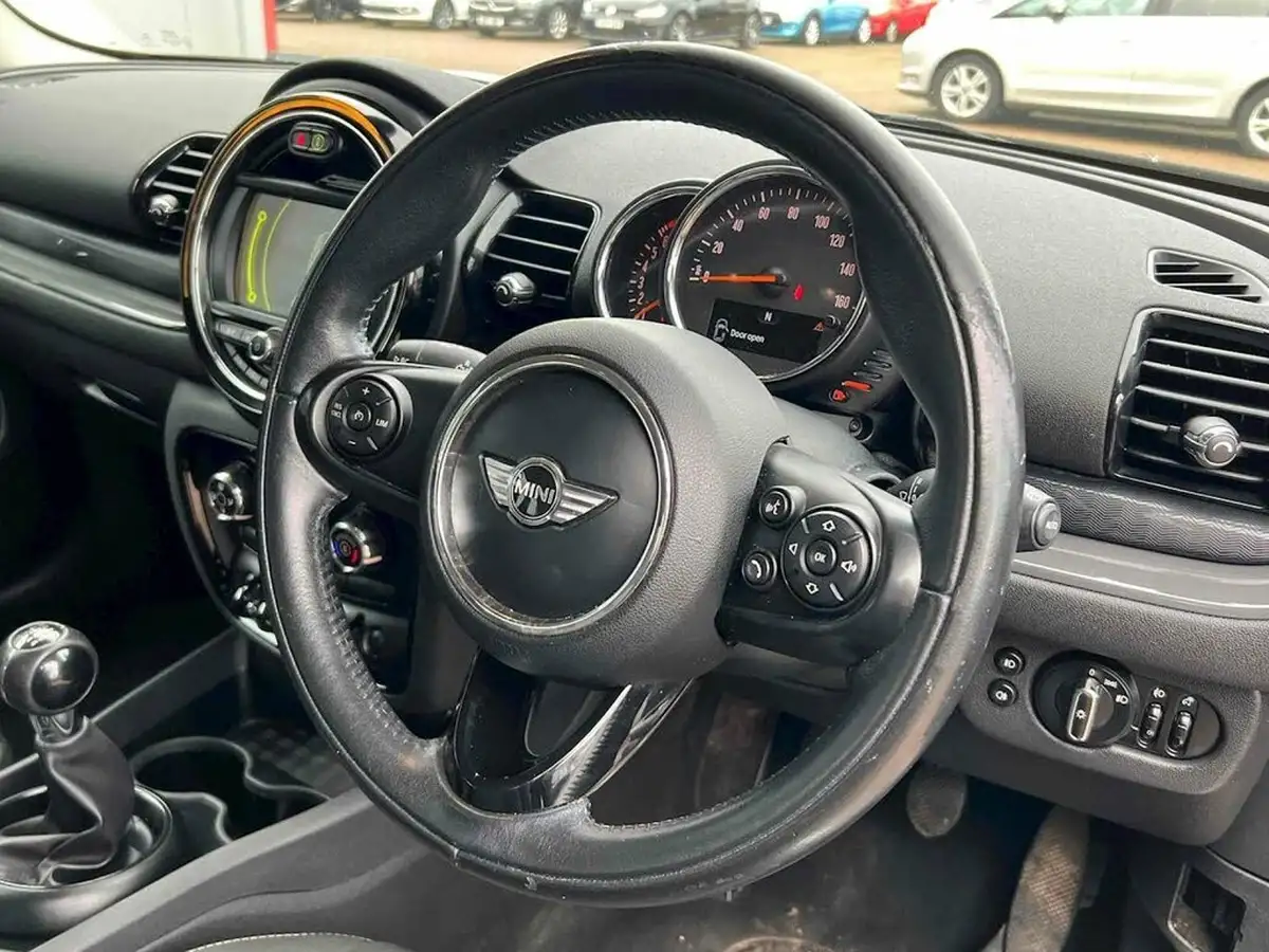 2016-mini-clubman-15-cooper-134bhp-big-6