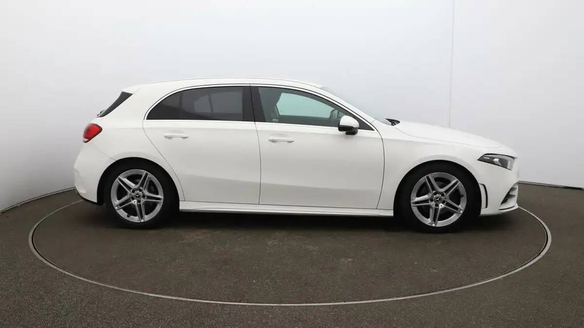 2020-mercedes-benz-a-class-13-a200-amg-line-hatchback-5d-7g-dct-big-47
