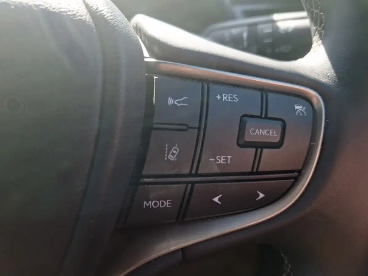 2022-lexus-ux-300e-e-ux-201bhp-big-15
