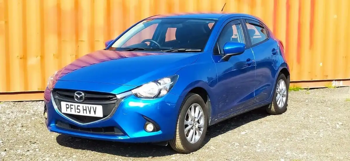 2015-mazda-mazda2-15-se-l-75ps-big-6