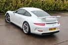 2014-porsche-911-38-gt3-small-22