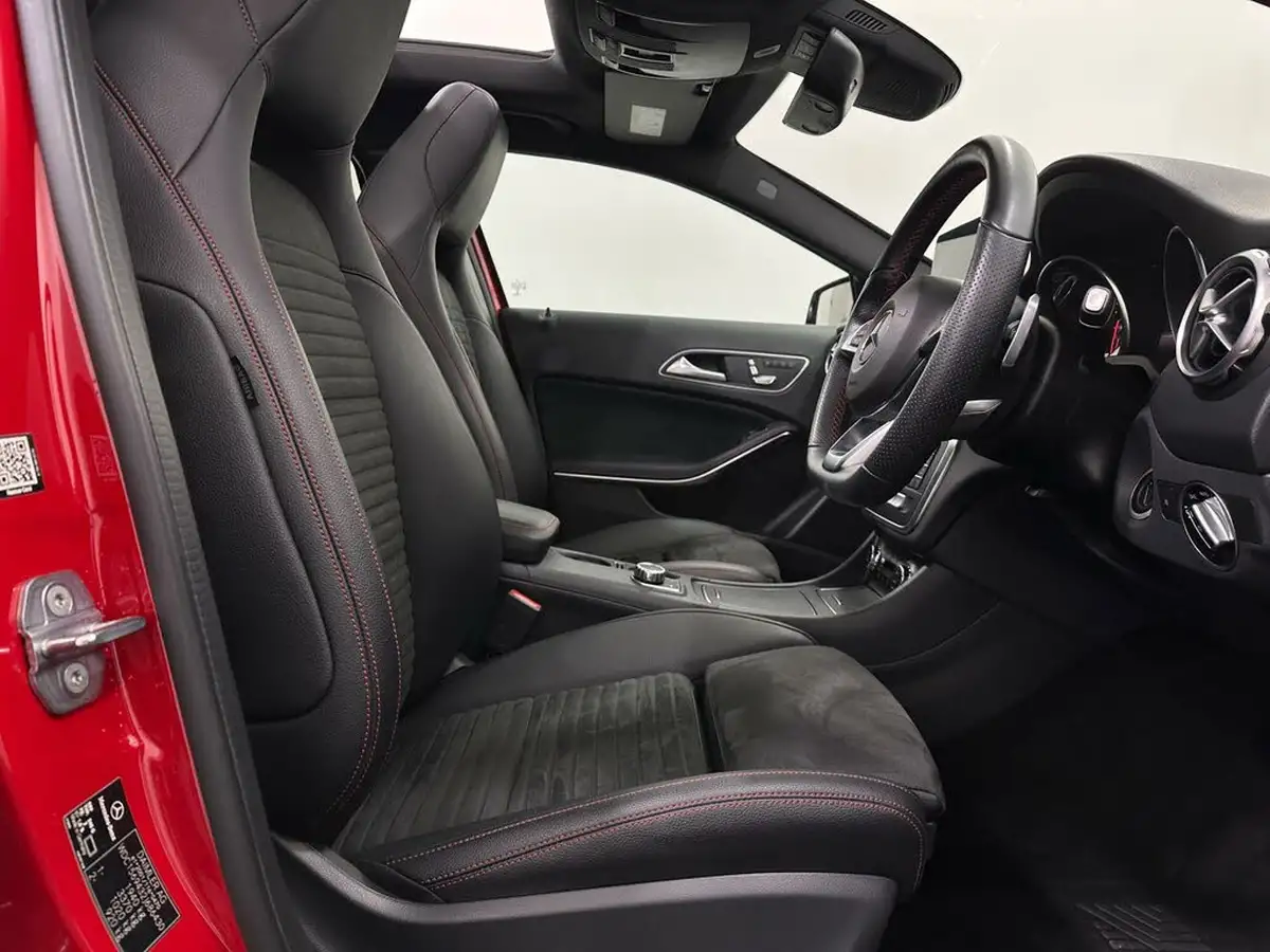 2020-mercedes-benz-gla-class-16-gla-200-amg-line-edition-plus-7g-dct-big-31