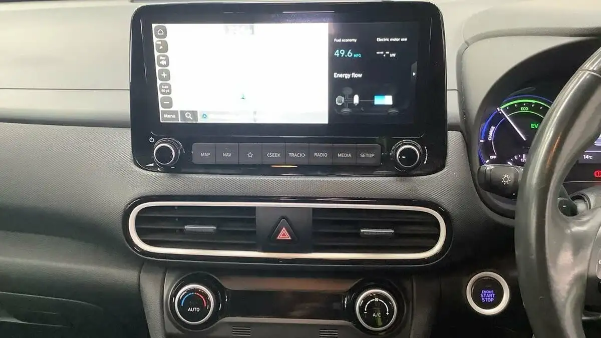 2020-hyundai-kona-16-gdi-premium-big-18