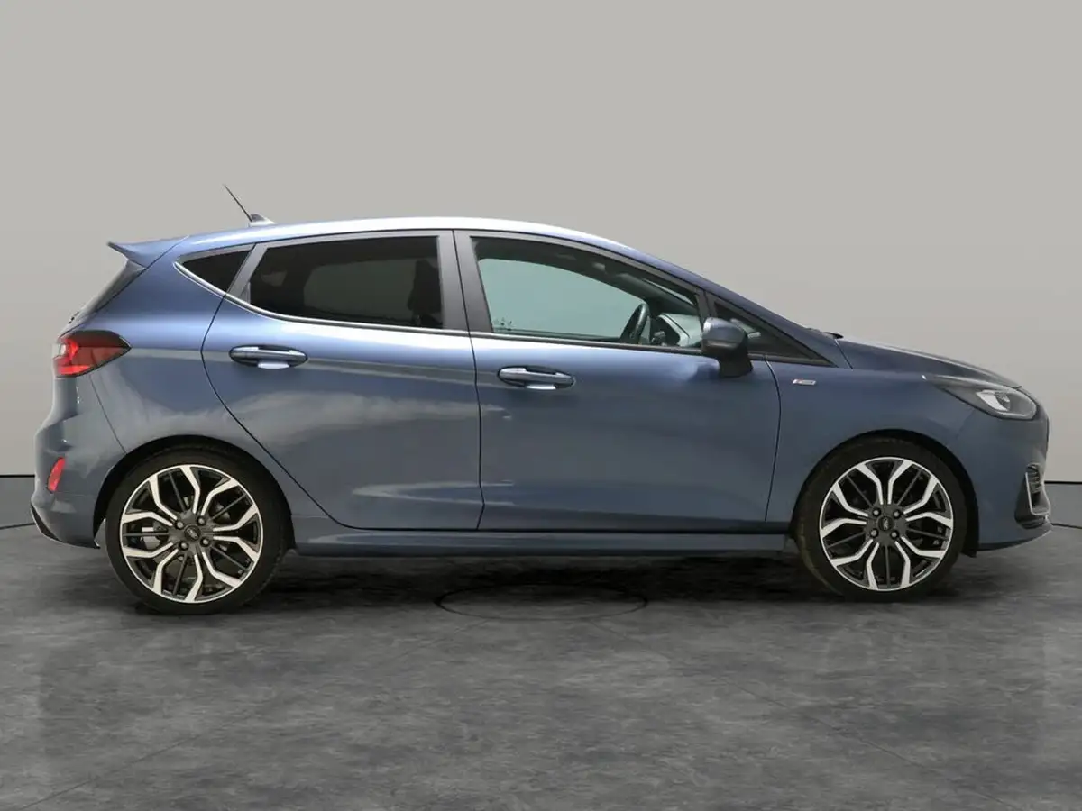 2022-ford-fiesta-10t-st-line-vignale-155ps-hybrid-mhev-5d-big-10