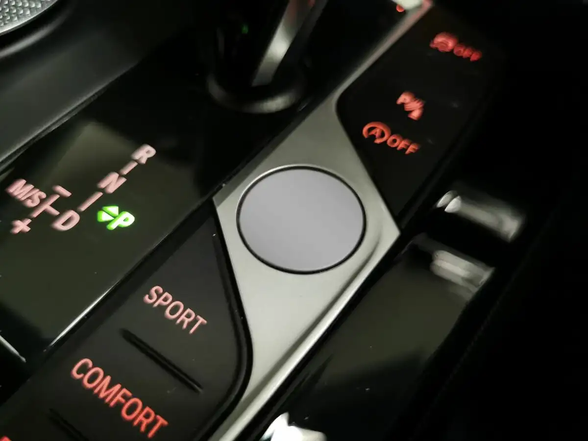 2022-bmw-1-series-15-118i-m-sport-lcp-dct-big-25
