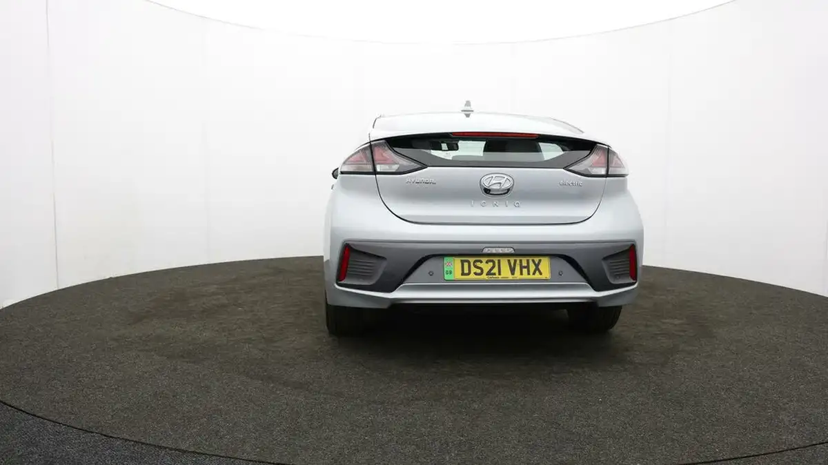2021-hyundai-ioniq-e-premium-electric-100kw-big-33