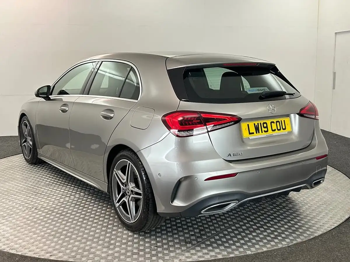 2019-mercedes-benz-a-class-13-a180-amg-line-executive-hatchback-5d-big-9