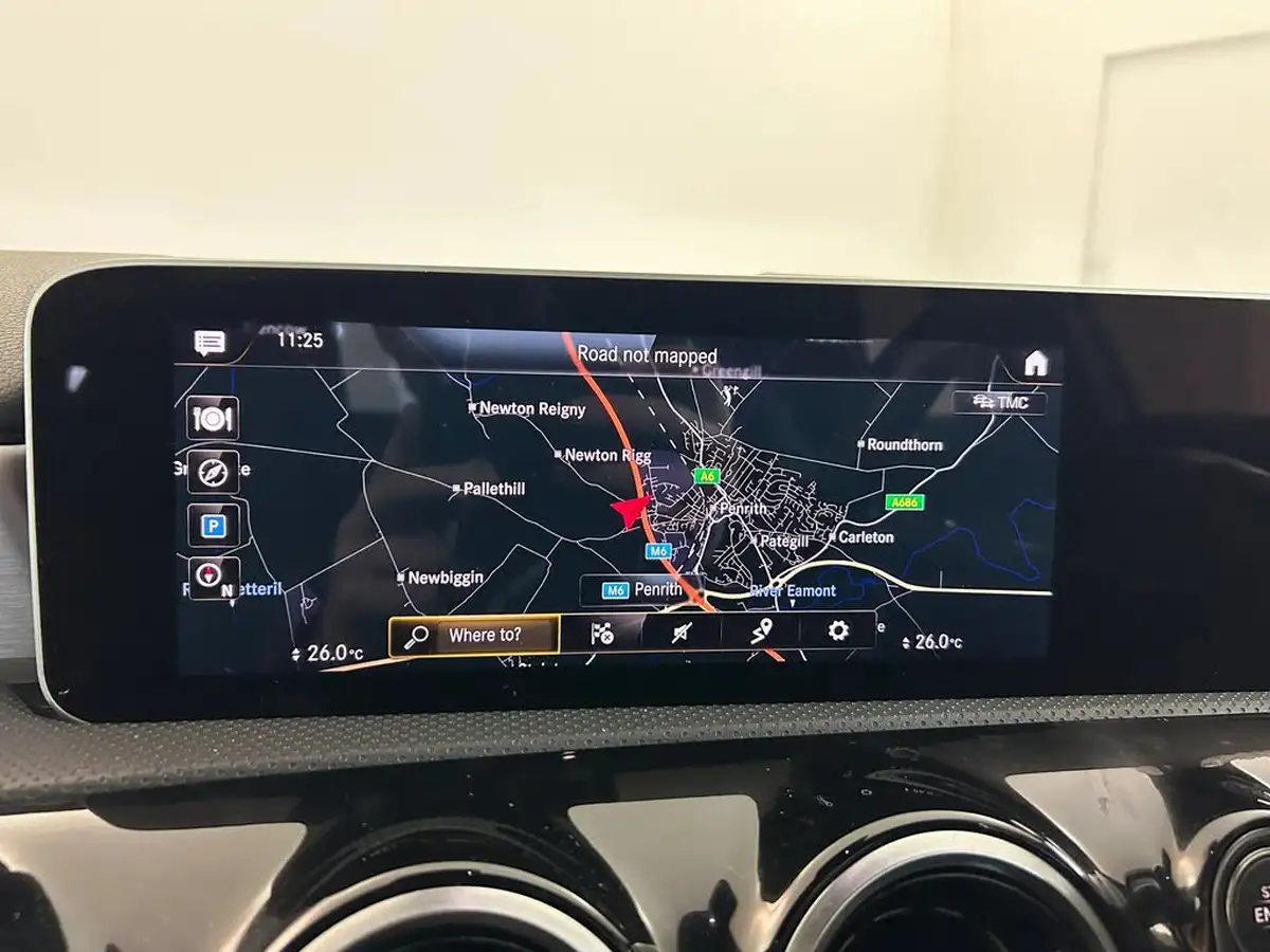 2019-mercedes-benz-a-class-13-a180-amg-line-executive-hatchback-5d-big-33