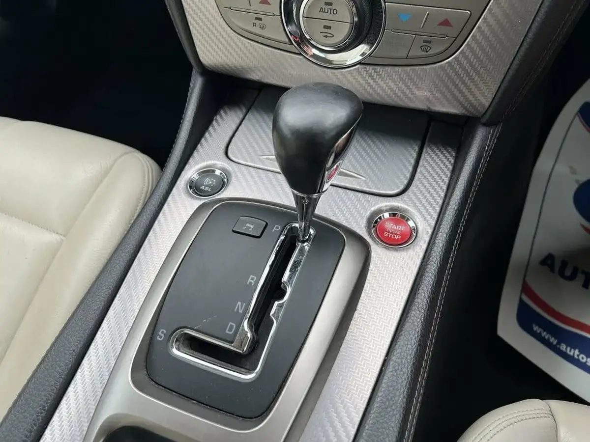 2008-jaguar-xk-42-coupe-big-28