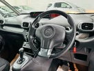 2012-citroen-c3-picasso-16-exclusive-egs6-small-11