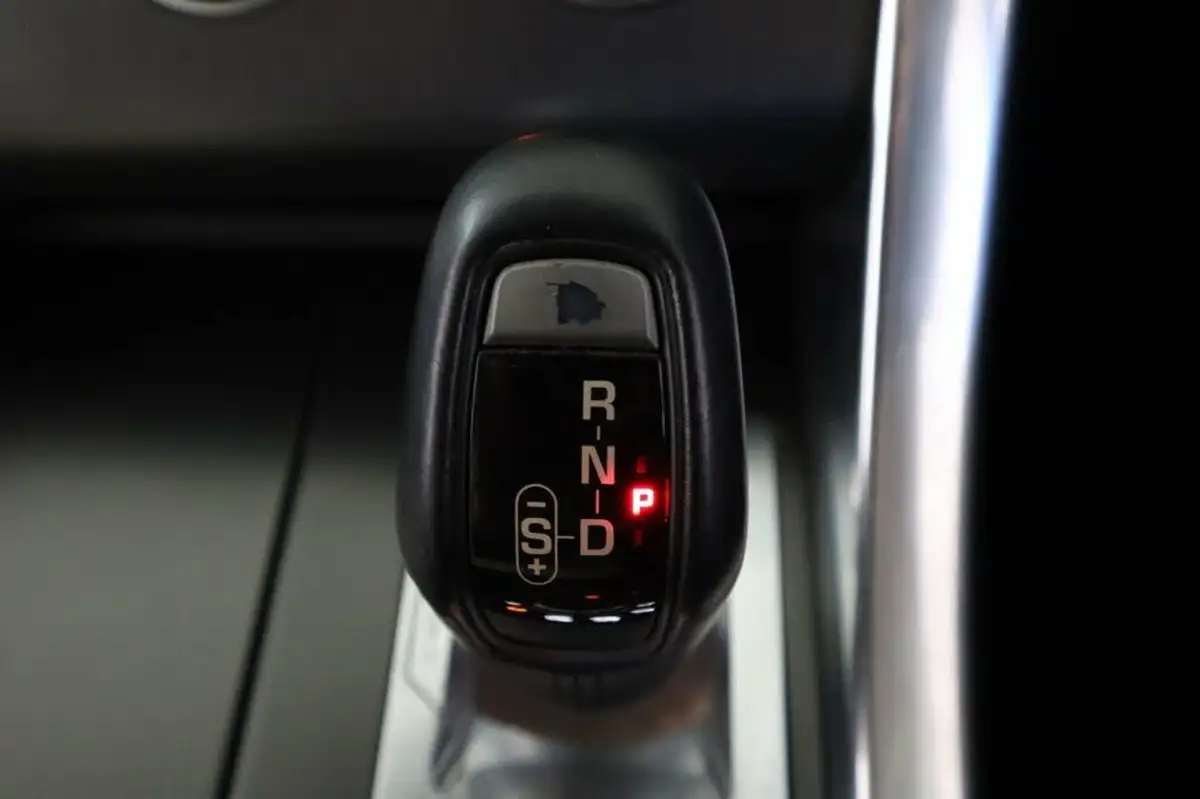 2014-land-rover-range-rover-sport-30-sd-v6-hse-dynamic-big-23