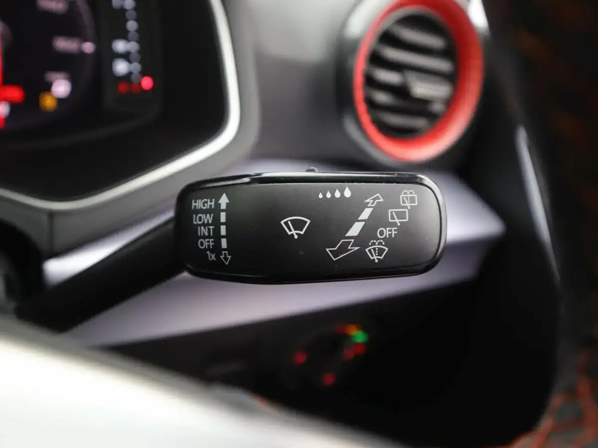 2022-seat-arona-10-tsi-fr-sport-big-33