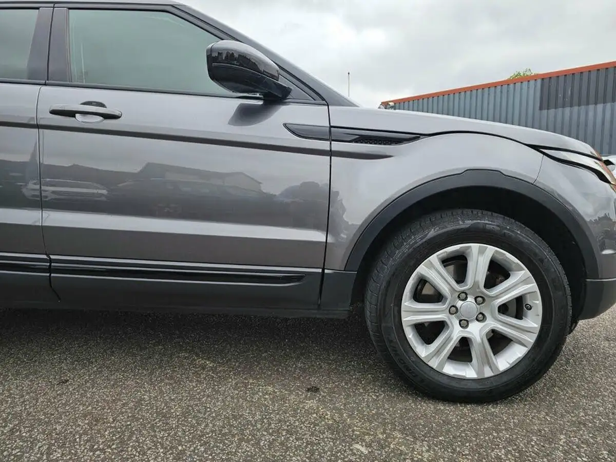2018-land-rover-range-rover-evoque-20td4-se-tech-hatchback-5d-auto-big-48