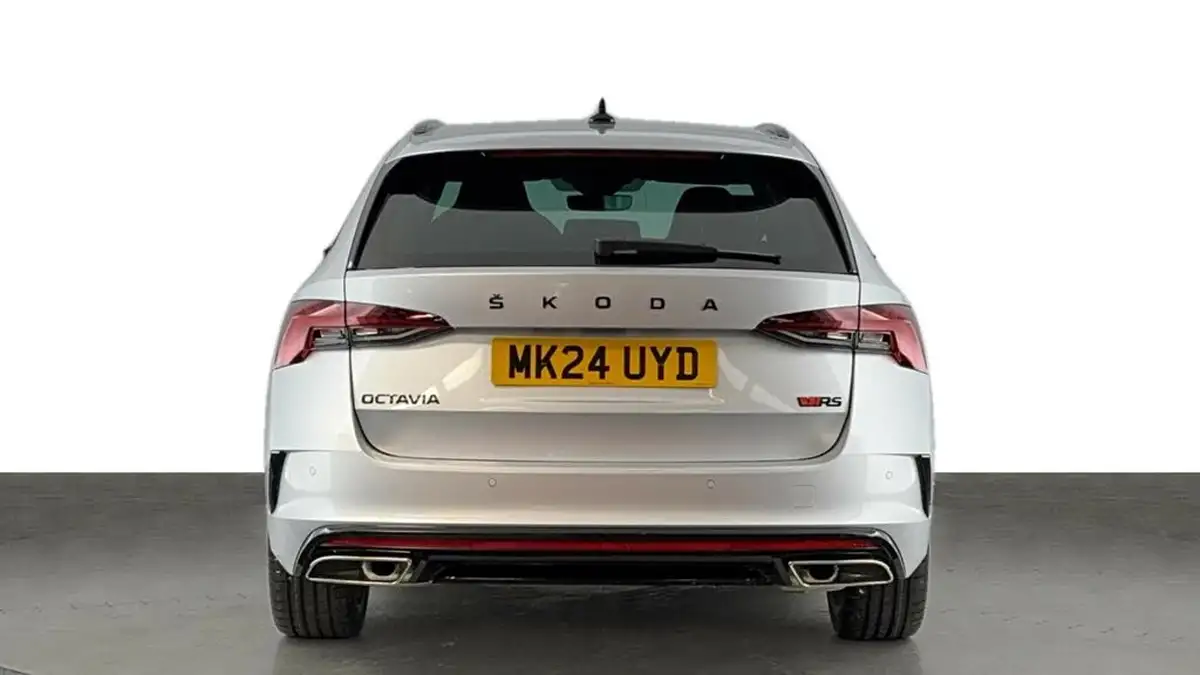 2024-skoda-octavia-20-tsi-vrs-245ps-estate-dsg-big-4