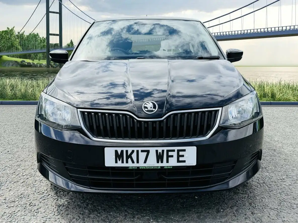 2017-skoda-fabia-12-tsi-se-109ps-hatchback-dsg-big-7