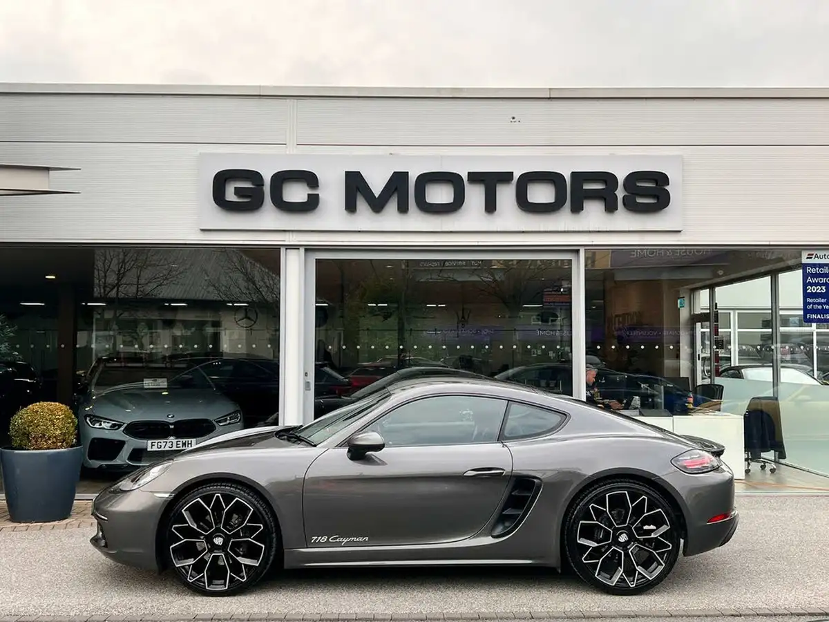 2019-porsche-cayman-718-20-cayman-pdk-big-4