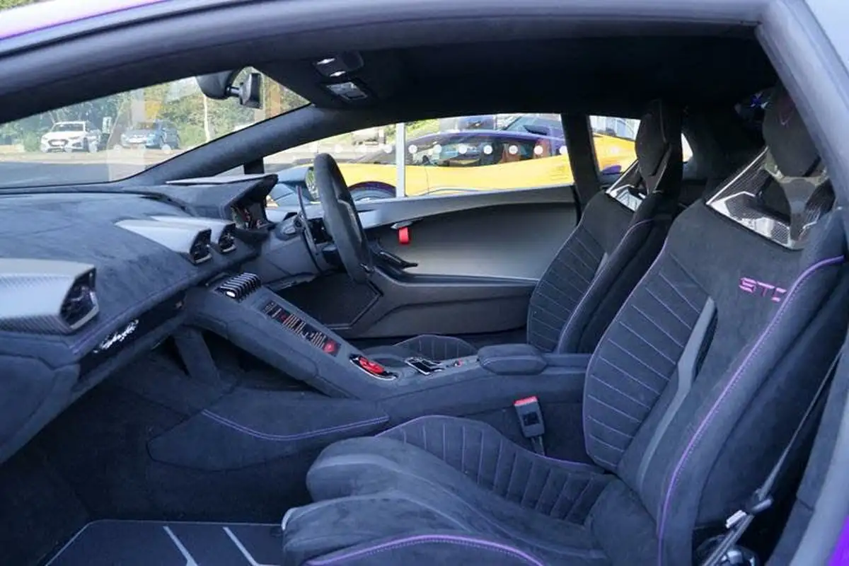 2023-lamborghini-huracan-big-6