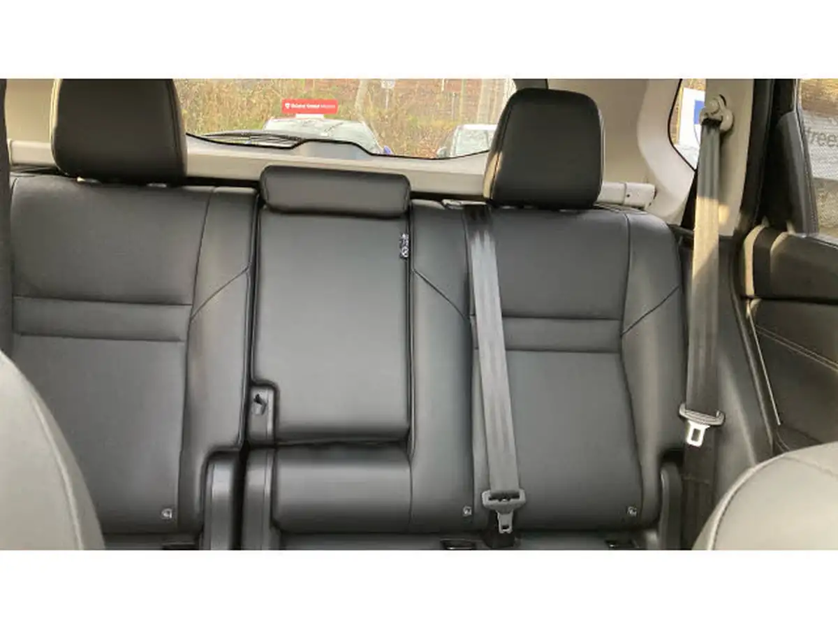 2024-nissan-x-trail-15-e-power-tekna-213ps-e-4orce-big-14
