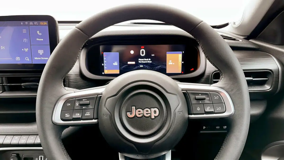 2023-jeep-avenger-12-gse-altitude-big-9