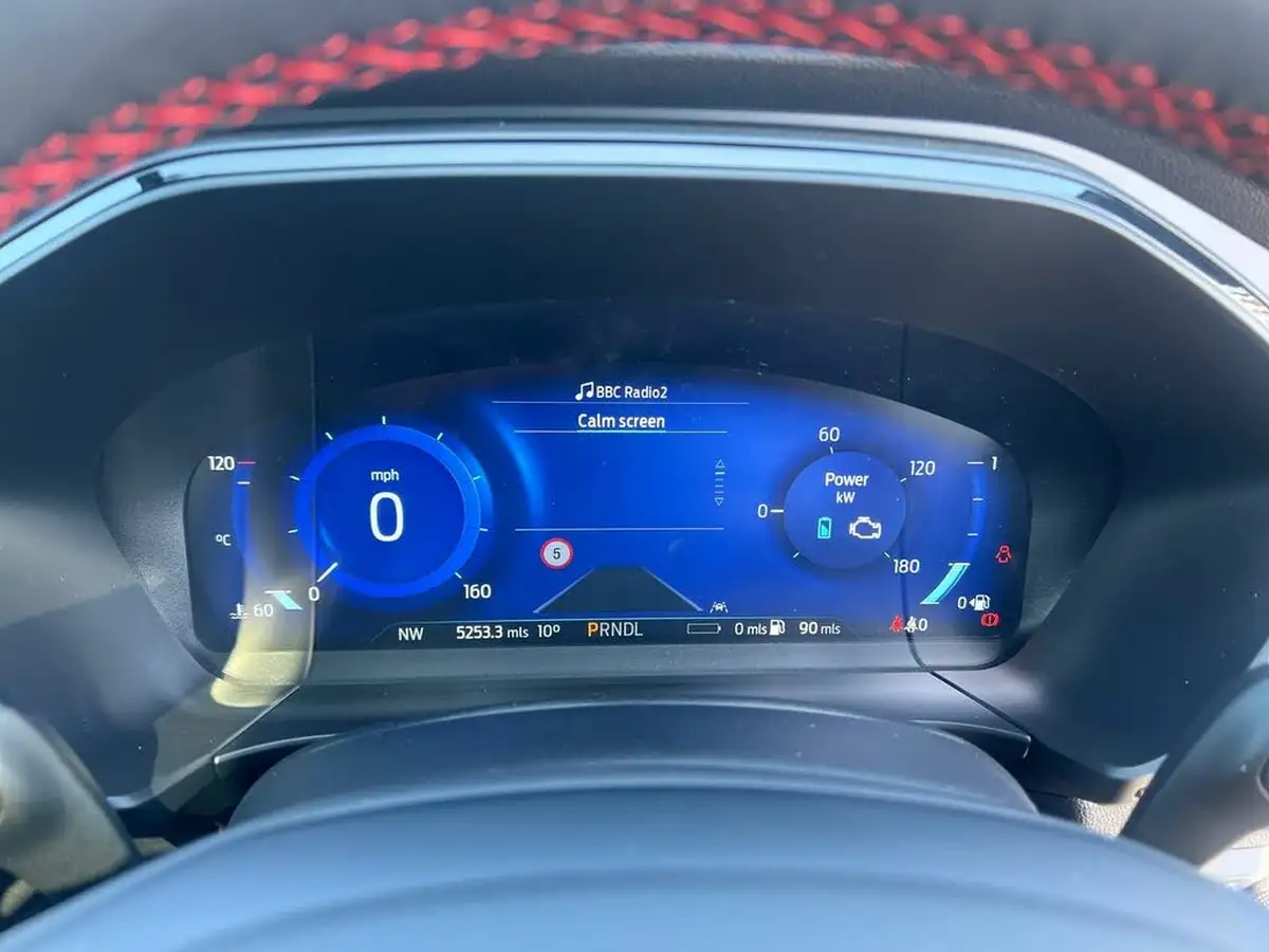 2024-ford-kuga-25t-st-line-x-edition-225ps-phev-big-17