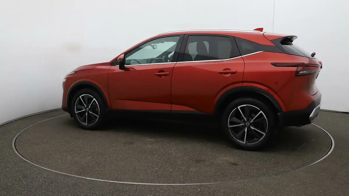 2022-nissan-qashqai-13-dig-t-tekna-158ps-big-45