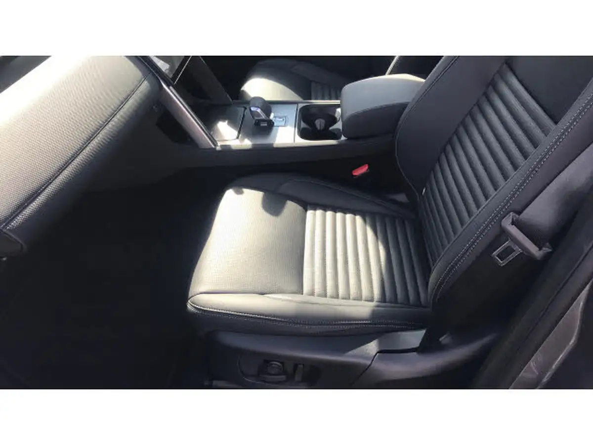 2024-land-rover-discovery-sport-20-d200-dynamic-se-big-25