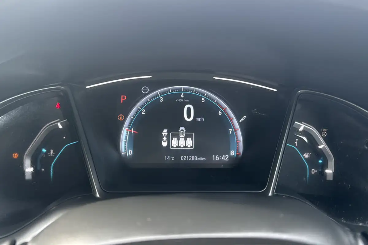 2022-honda-civic-10-vtec-turbo-ex-cvt-big-12