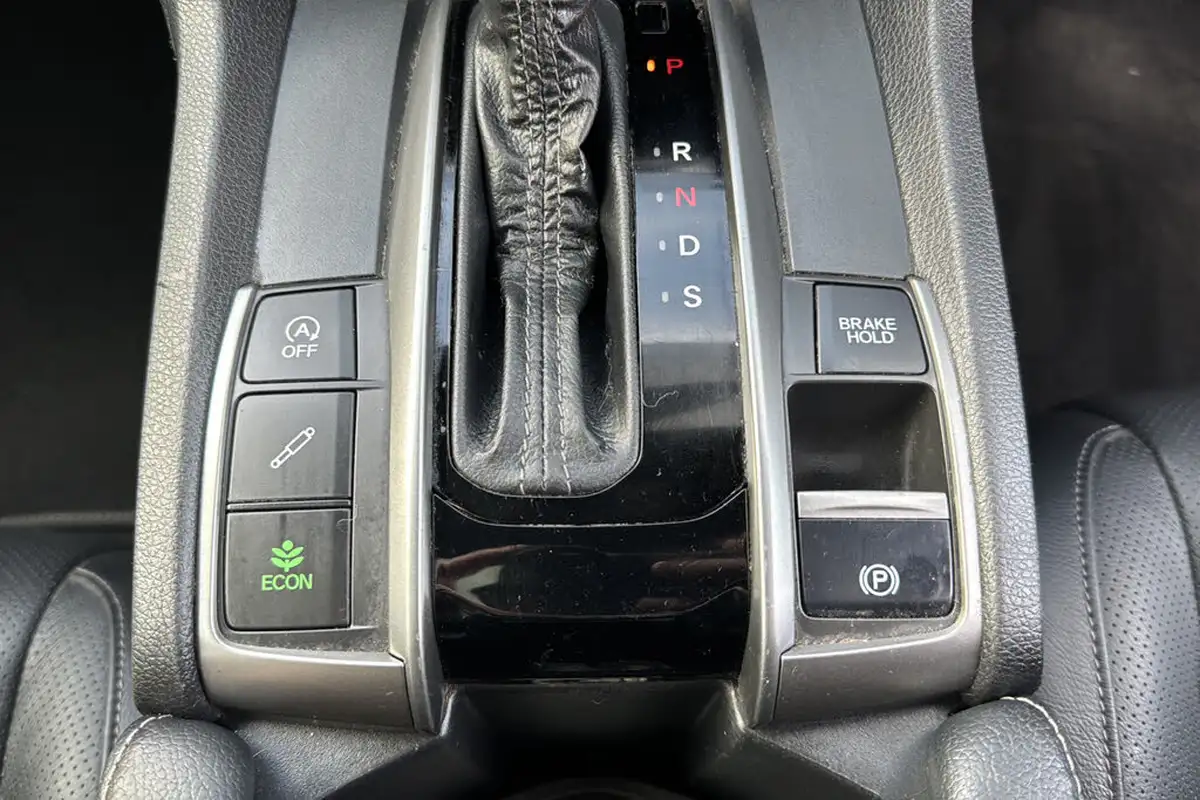 2022-honda-civic-10-vtec-turbo-ex-cvt-big-34
