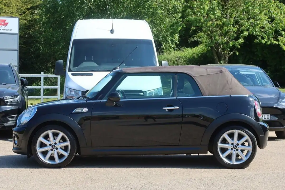 2015-mini-cooper-16-cooper-highgate-ss-auto-big-6