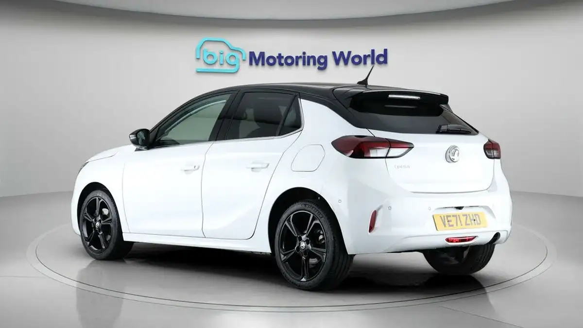 2022-vauxhall-corsa-12-turbo-elite-edition-big-5