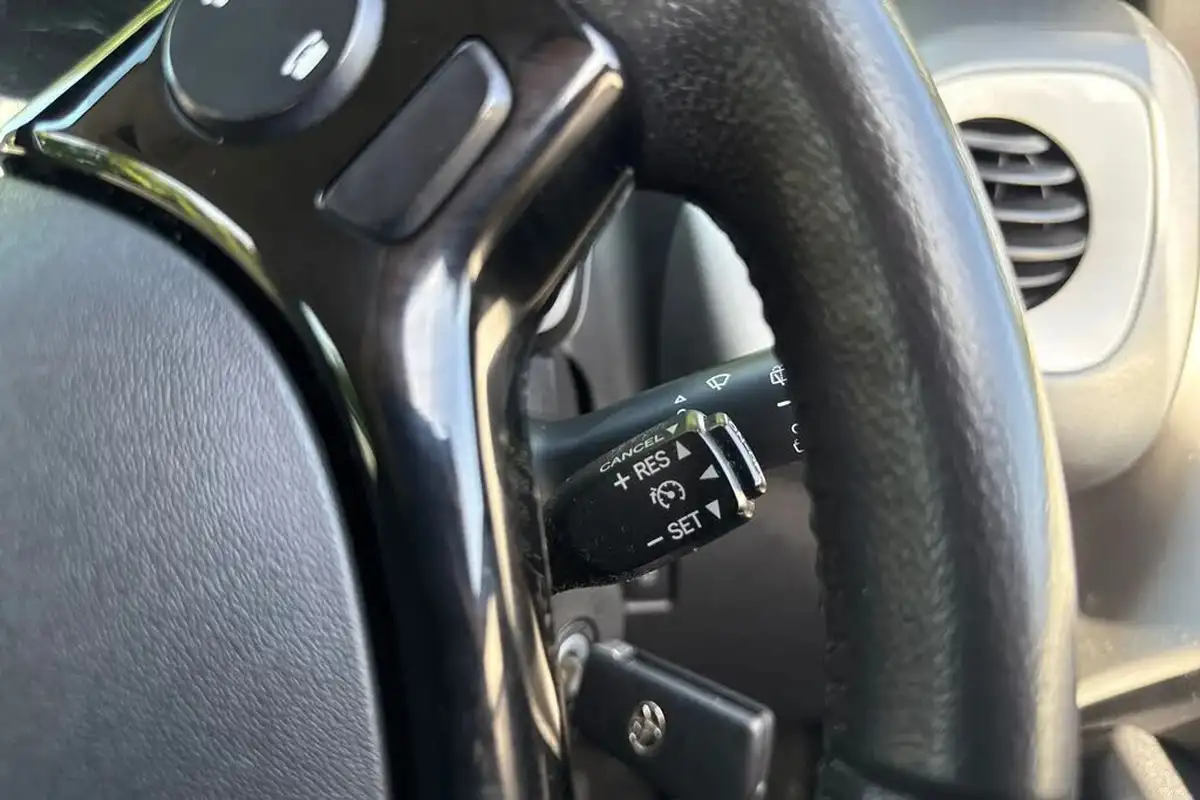 2020-toyota-aygo-10-vvt-i-x-play-big-37