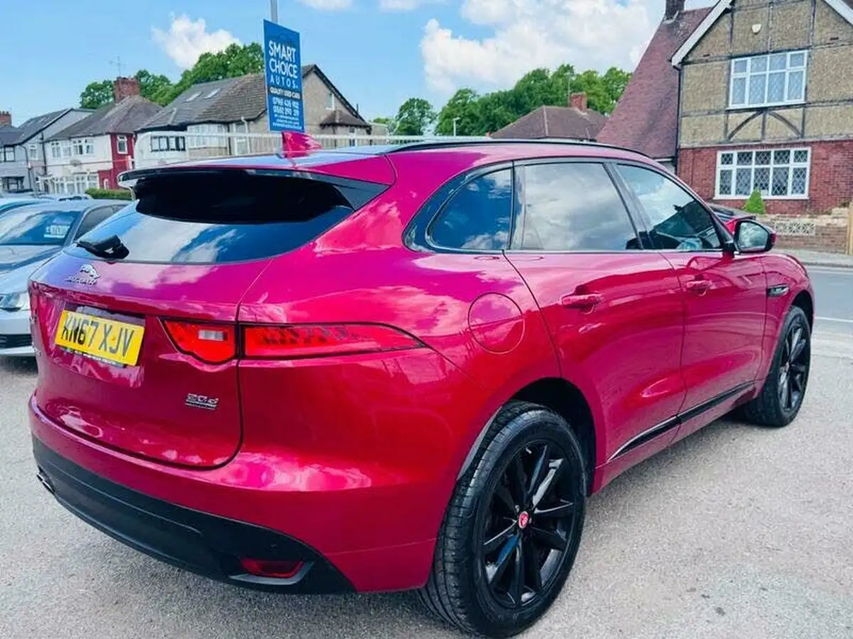 2017-jaguar-f-pace-20-i4d-r-sport-180ps-awd-ss-auto-big-45