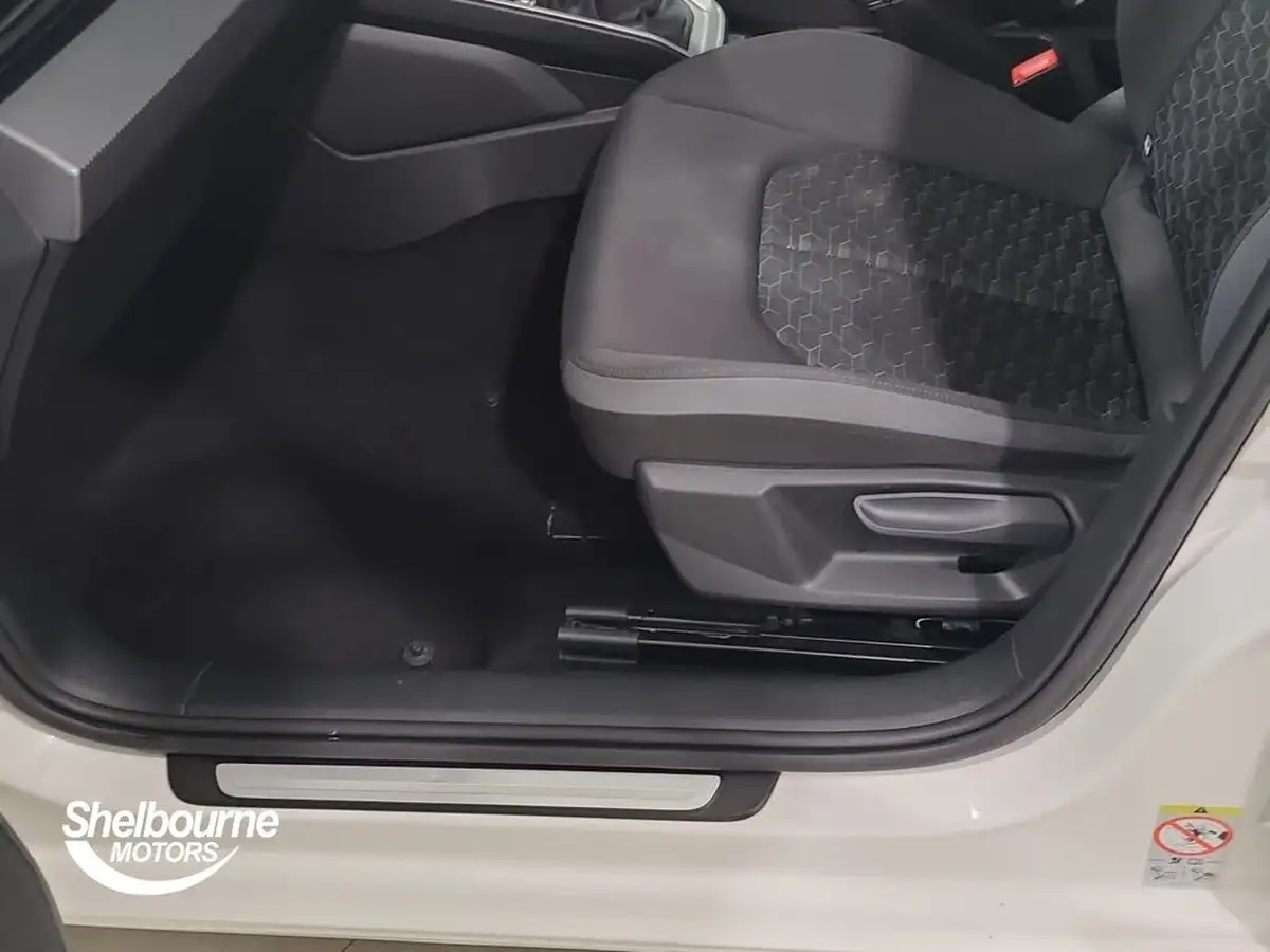2021-audi-a1-10-25-tfsi-sport-big-9