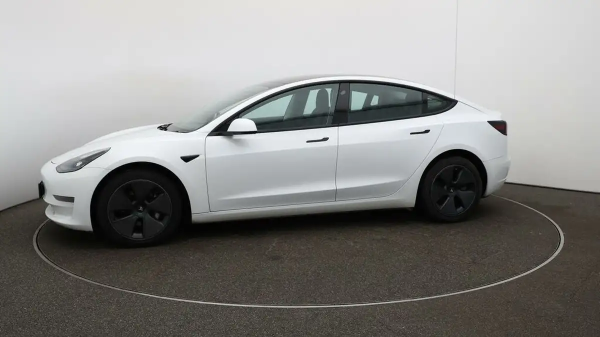 2021-tesla-model-3-e-long-range-awd-big-65