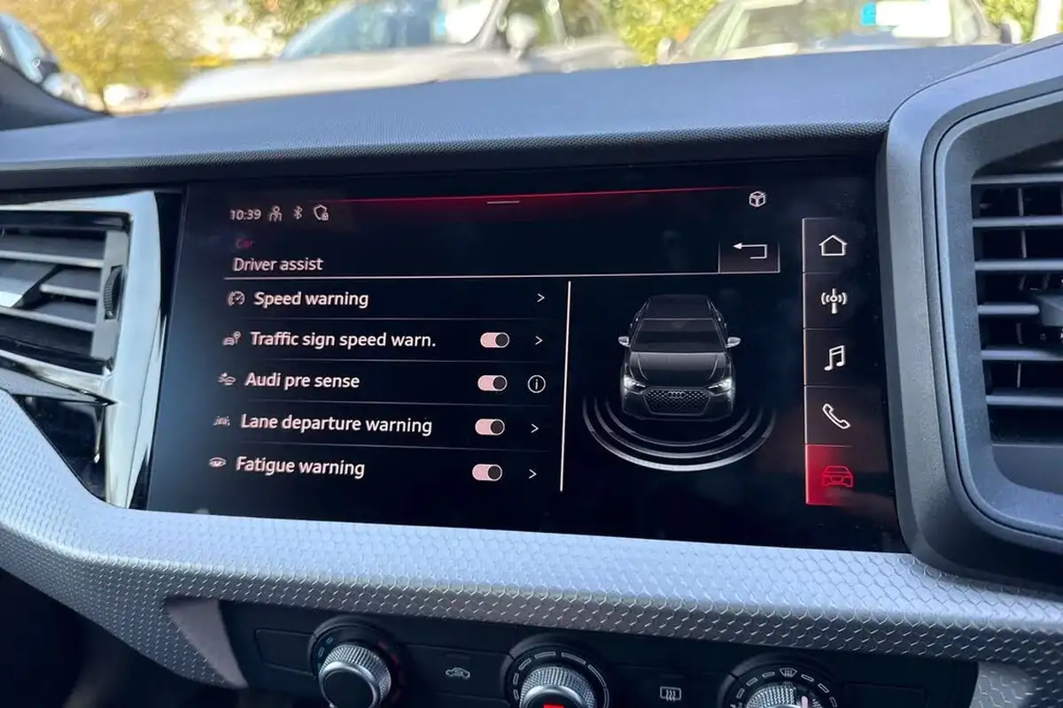 2024-audi-a1-10-30-tfsi-black-edition-116ps-s-tronic-big-50
