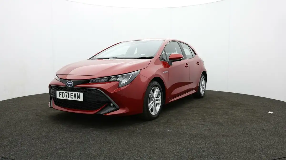 2022-toyota-corolla-18-vvt-i-icon-tech-trk-hatchback-5d-big-58