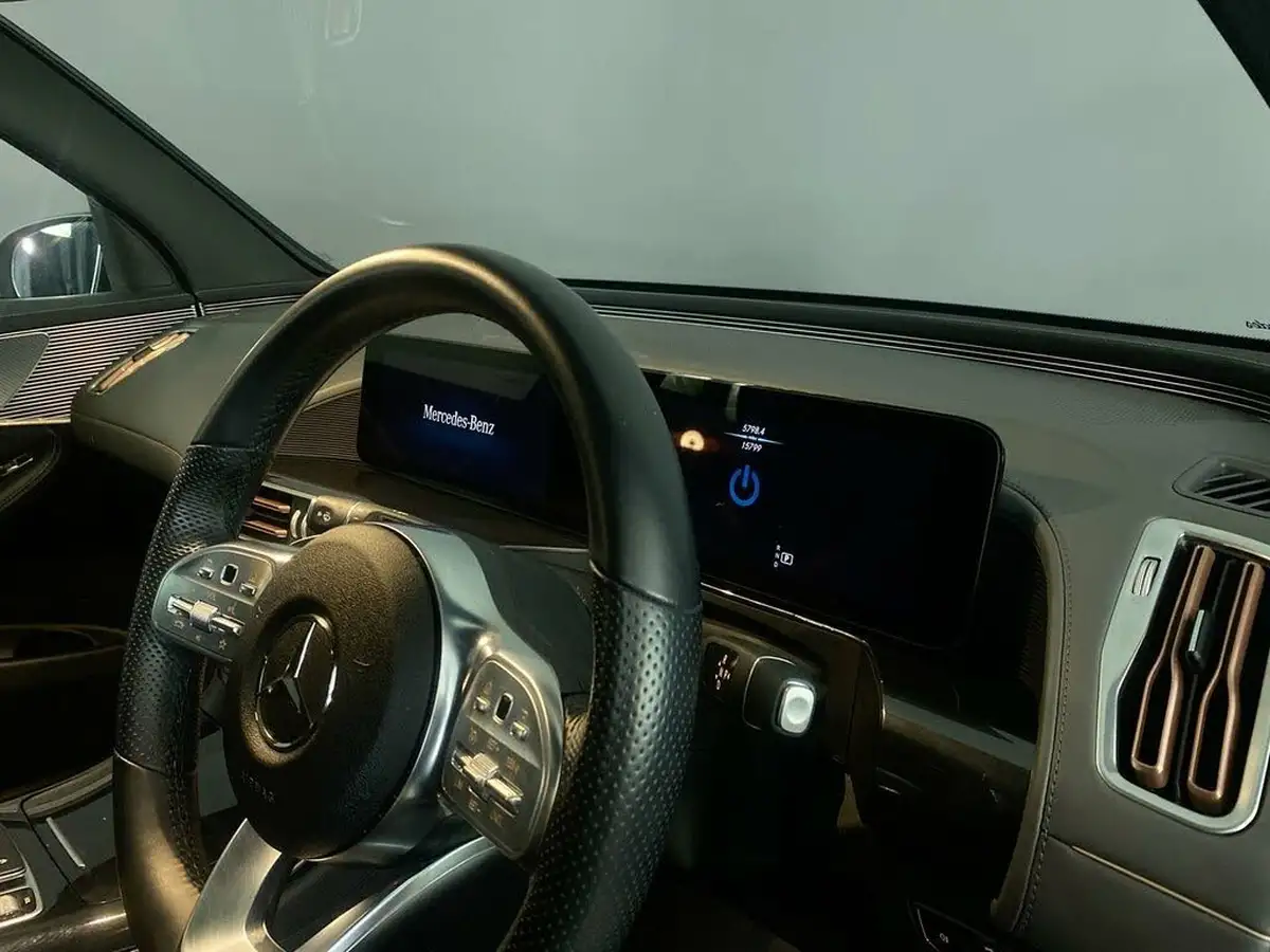 2022-mercedes-benz-eqc-e-eqc-400-amg-line-premium-big-15