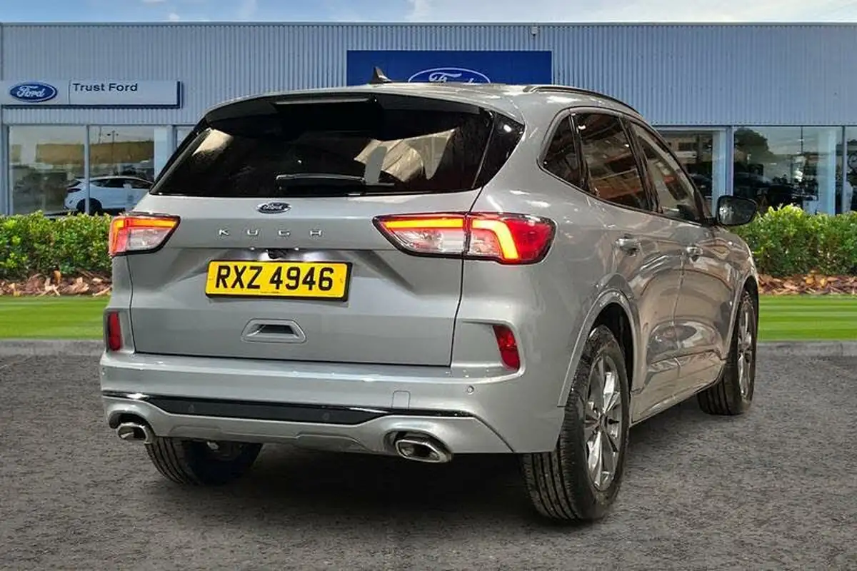 2021-ford-kuga-15-st-line-edition-big-3