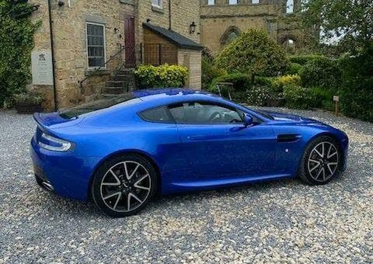 2015-aston-martin-vantage-47-v8-vantage-coupe-big-3