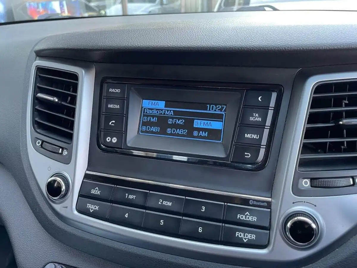 2016-hyundai-tucson-17crdi-blue-drive-se-116ps-big-43