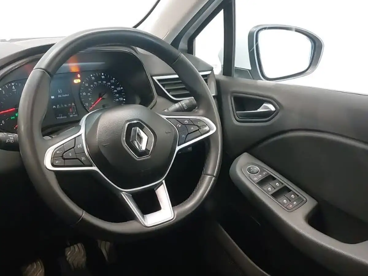 2022-renault-clio-10-tce-iconic-edition-big-9