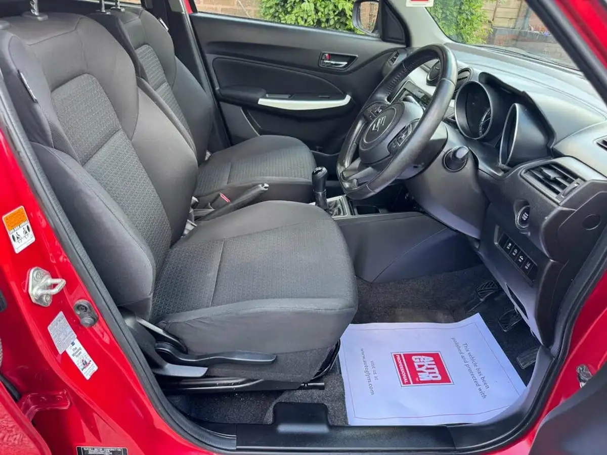 2018-suzuki-swift-10-boosterjet-sz5-111ps-shvs-big-4