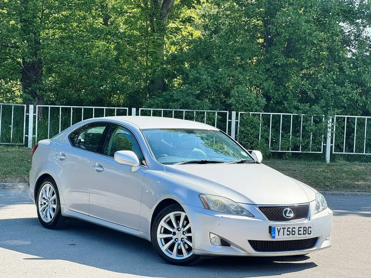 2006-lexus-is-250-25-se-l-auto-big-2