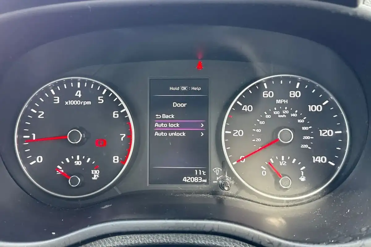 2021-kia-picanto-10-2-big-53