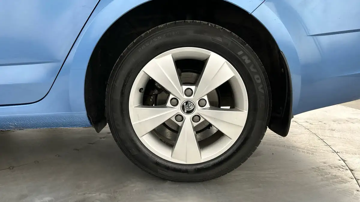 2019-skoda-octavia-15-tsi-se-technology-act-hatchback-big-17